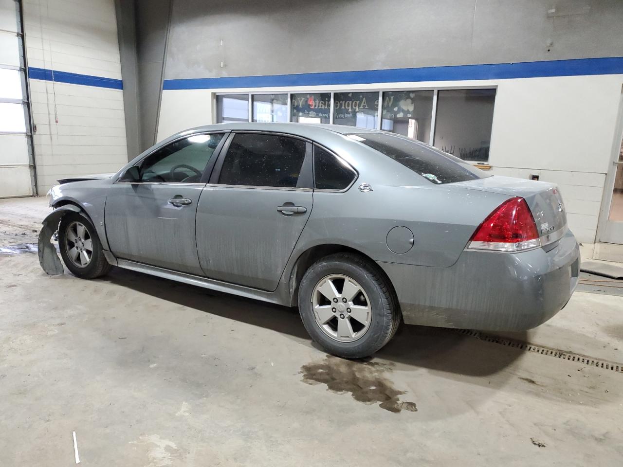 2009 Chevrolet Impala - Image 2