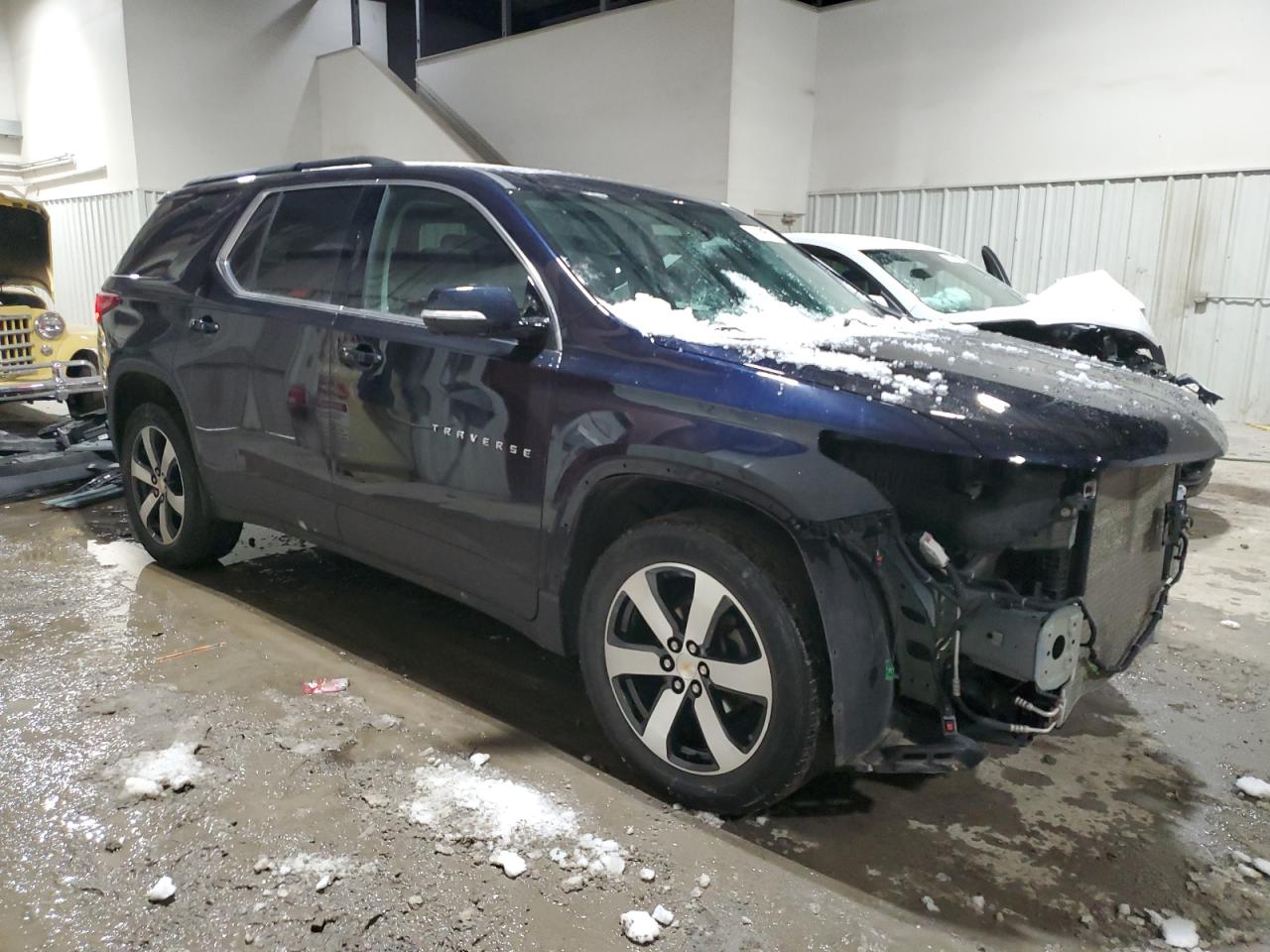 2020 Chevrolet Traverse - Image 4