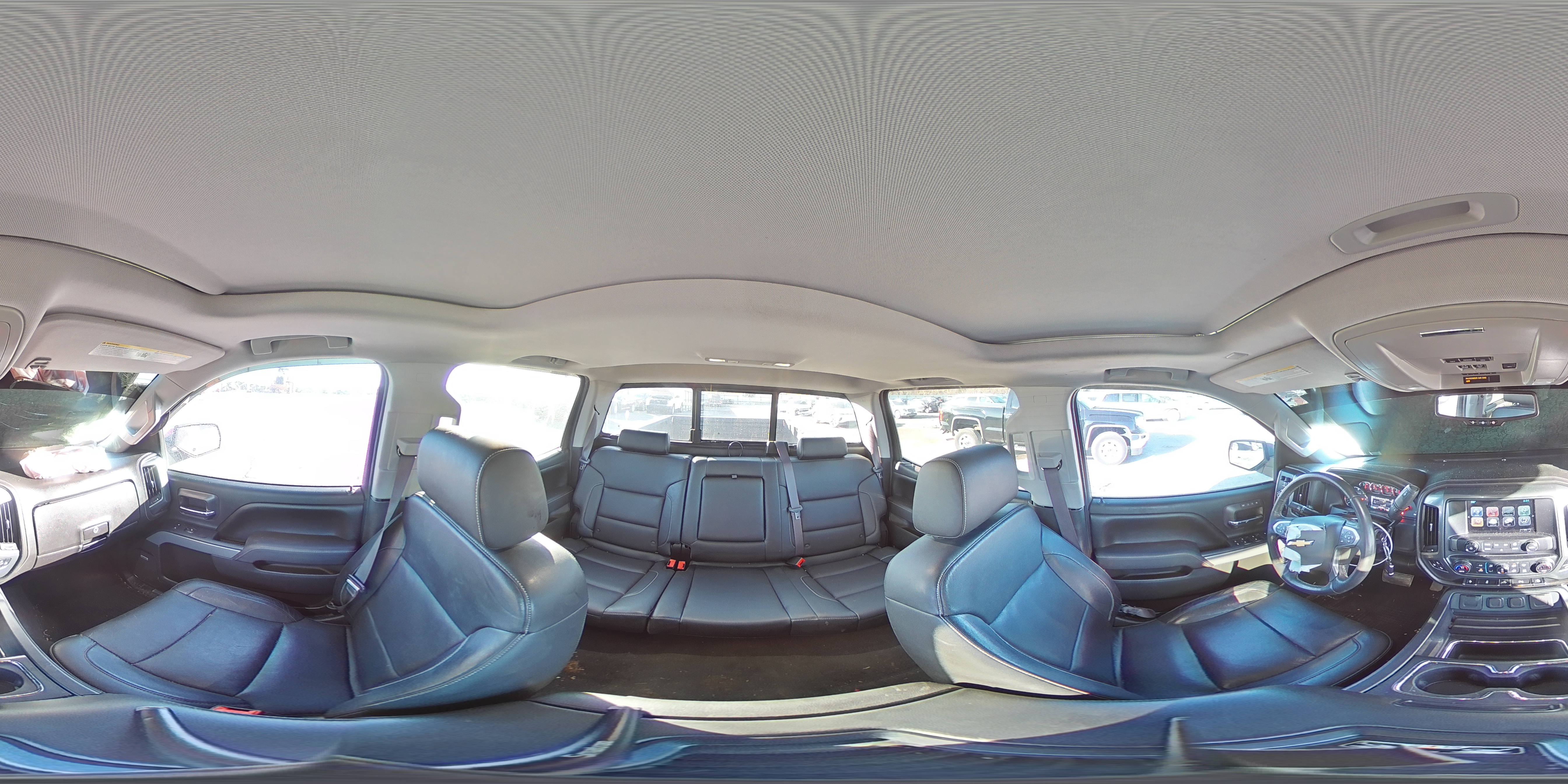 2017 Chevrolet Silverado - Image 13