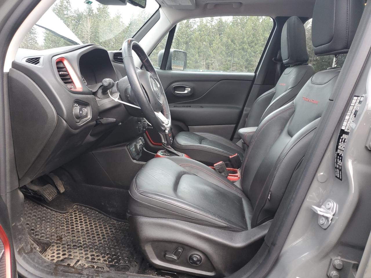 2021 Jeep Renegade - Image 7