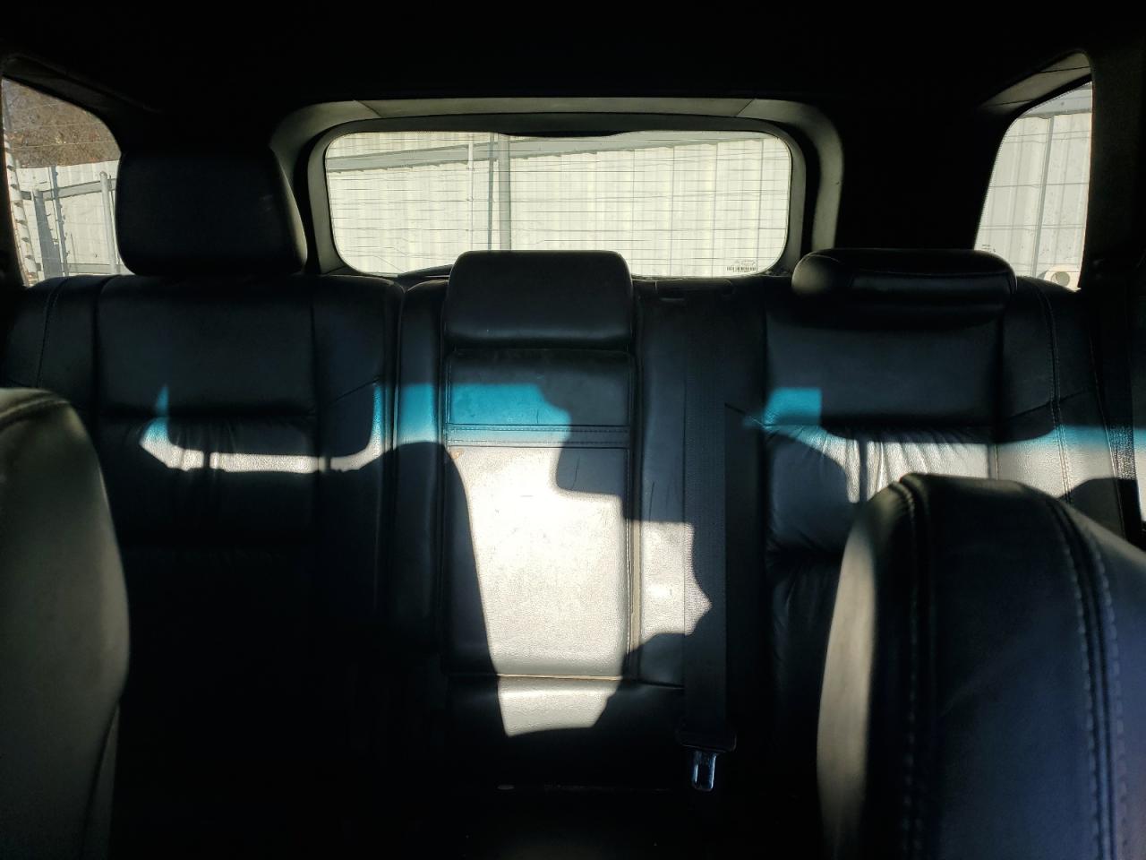 2015 Jeep Grand Cherokee - Image 10