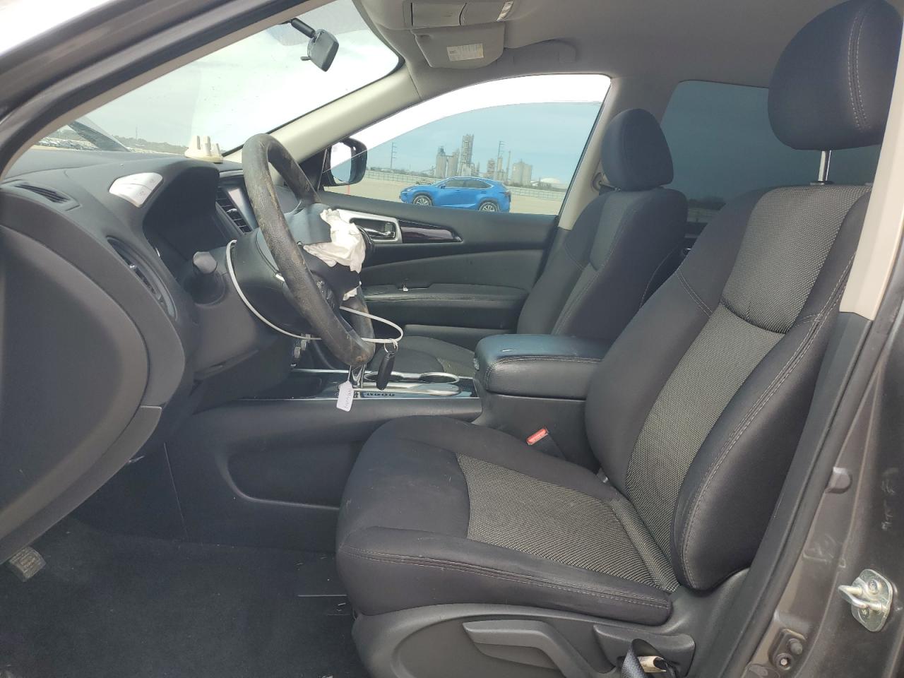 2019 Nissan Pathfinder - Image 7