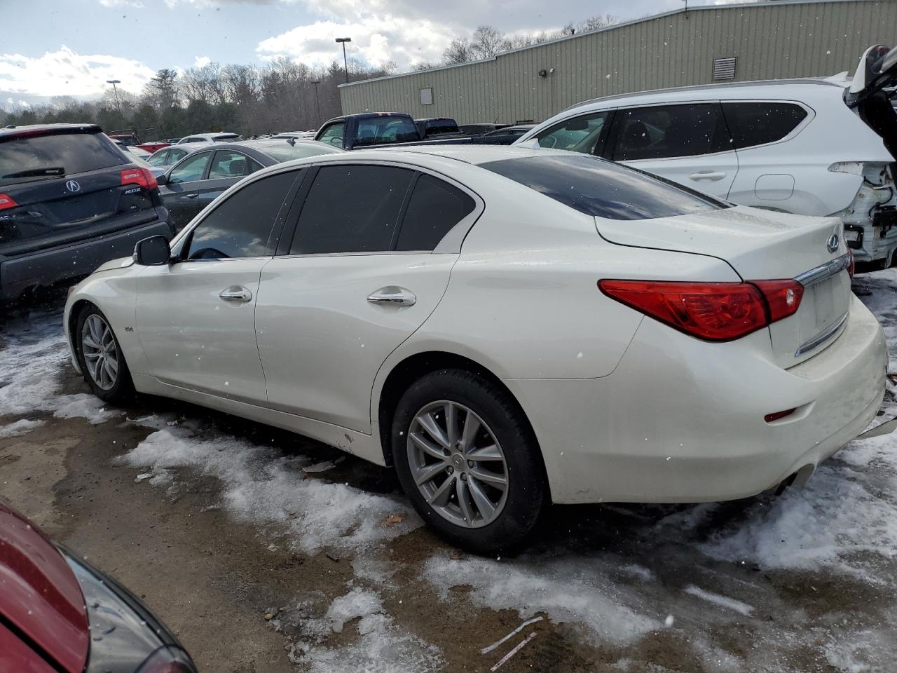 2016 Infiniti Q50 - Image 2
