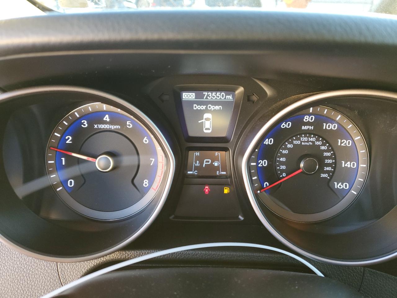 2014 Hyundai Elantra - Image 9