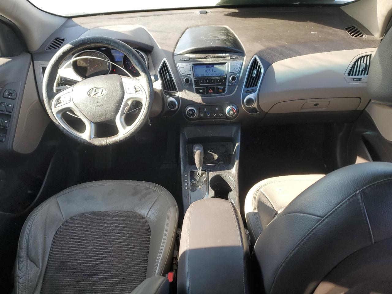 2012 Hyundai Tucson - Image 8