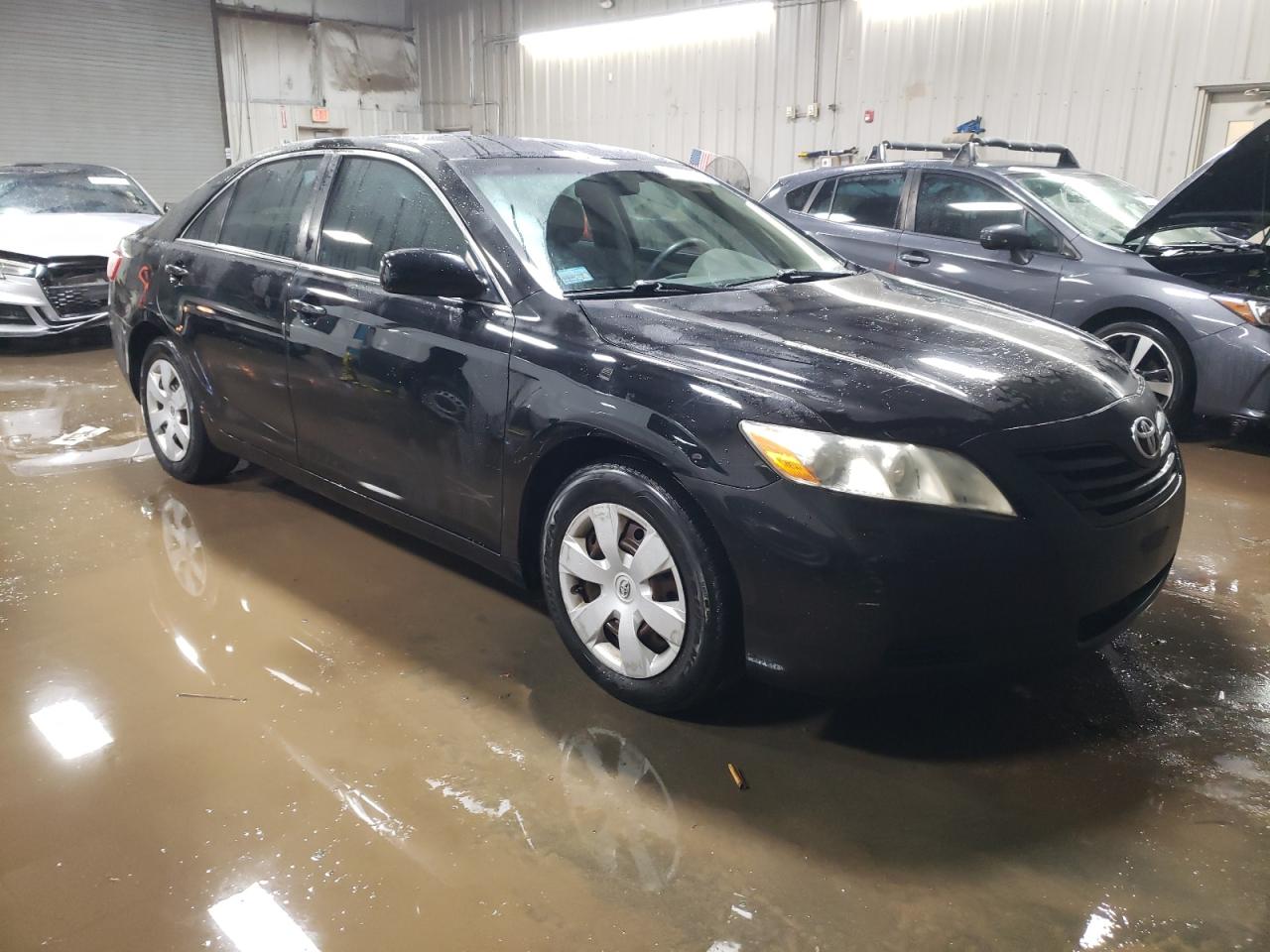 2009 Toyota Camry - Image 4