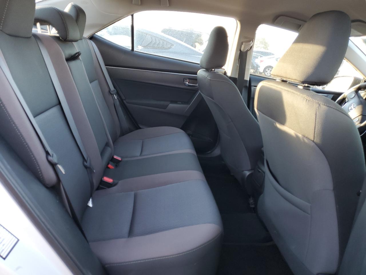 2017 Toyota Corolla - Image 10