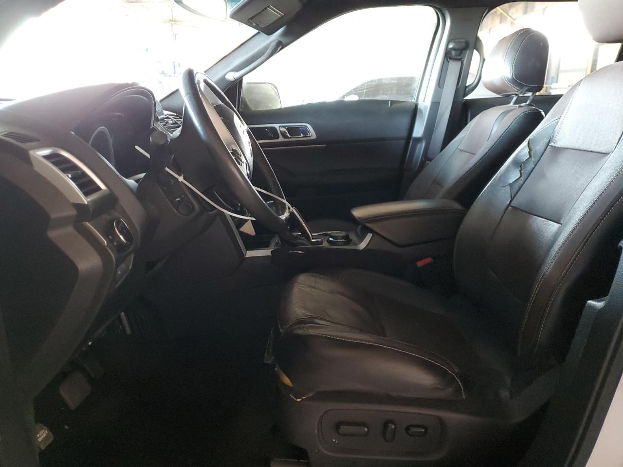 2015 Ford Explorer - Image 7