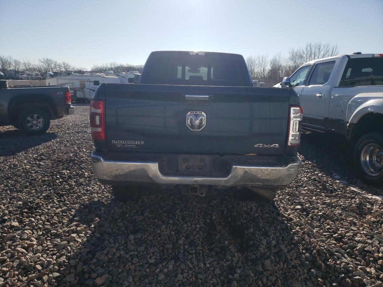 2019 RAM 3500 - Image 6