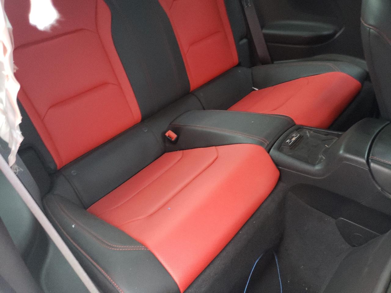 2023 Chevrolet Camaro - Image 11