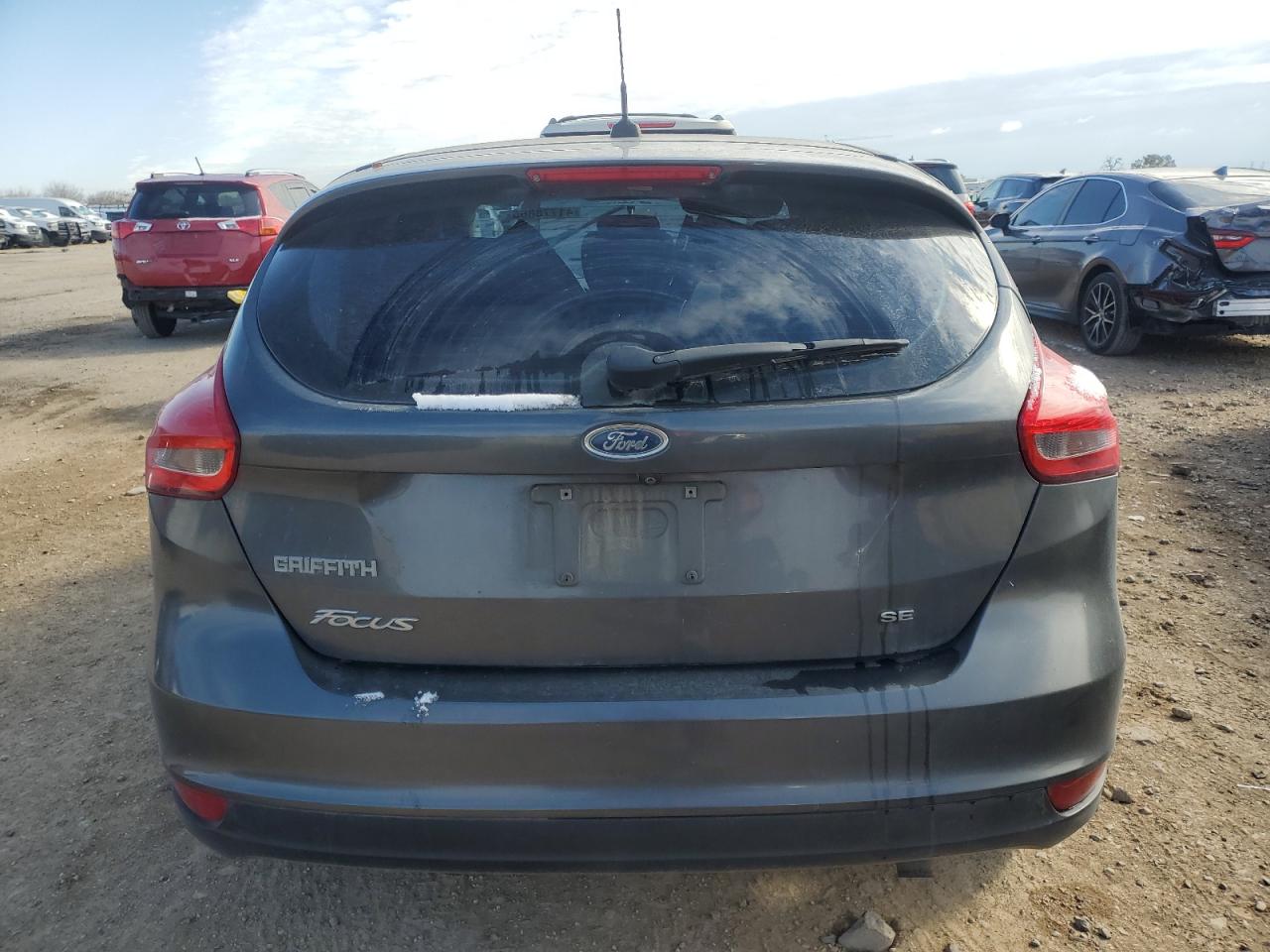 2018 Ford Focus - Image 6