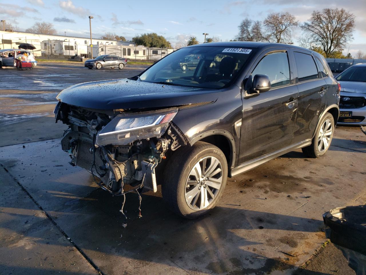 2021 Mitsubishi Outlander - Image 1