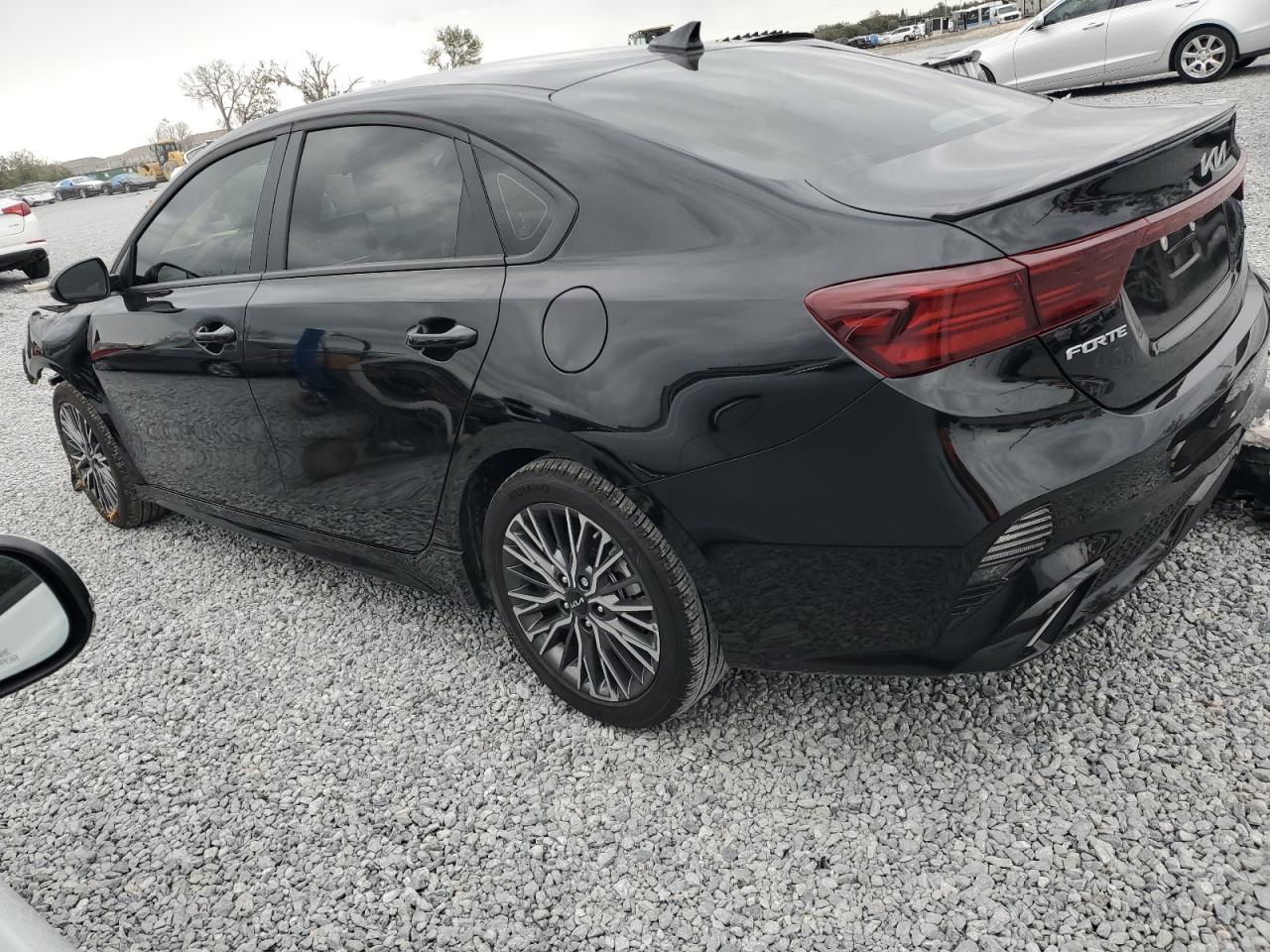 2024 Kia Forte - Image 2