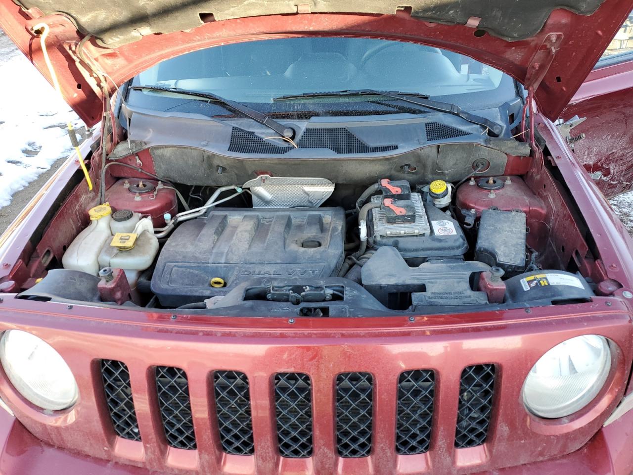 2015 Jeep Liberty (Patriot) - Image 13