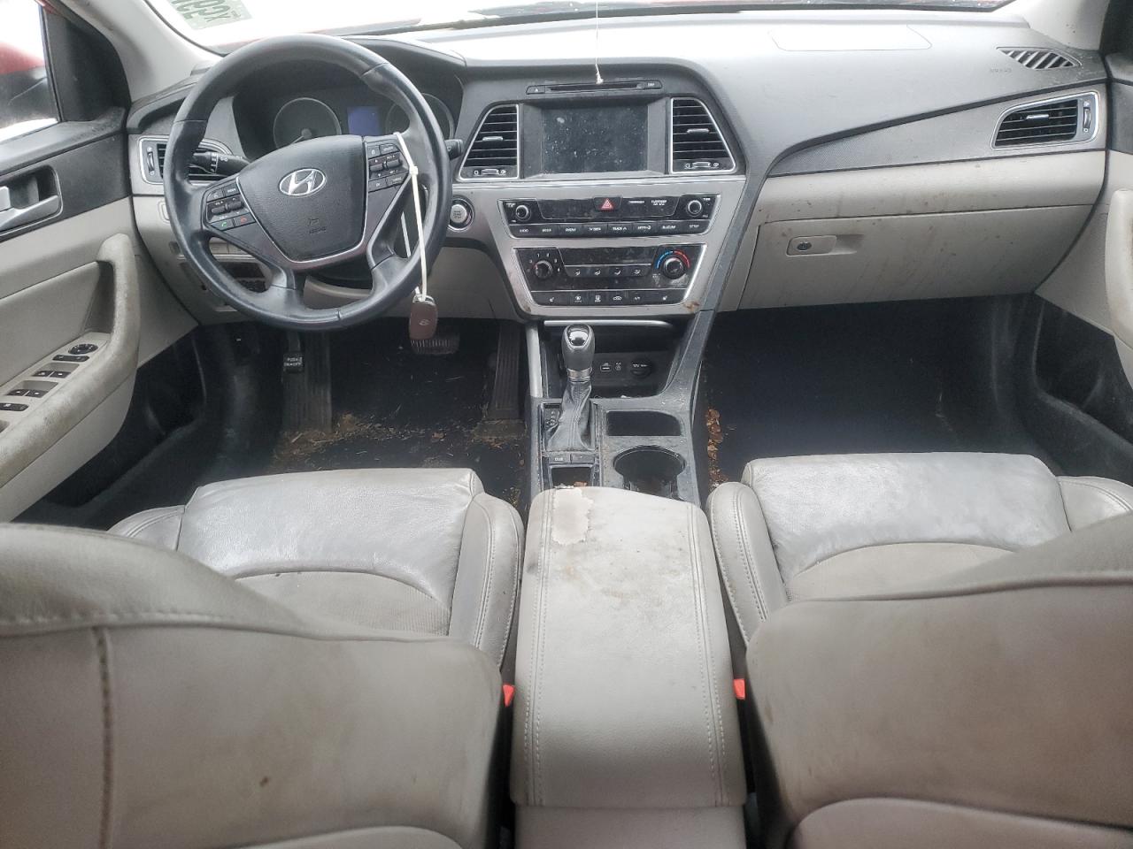 2017 Hyundai Sonata - Image 8