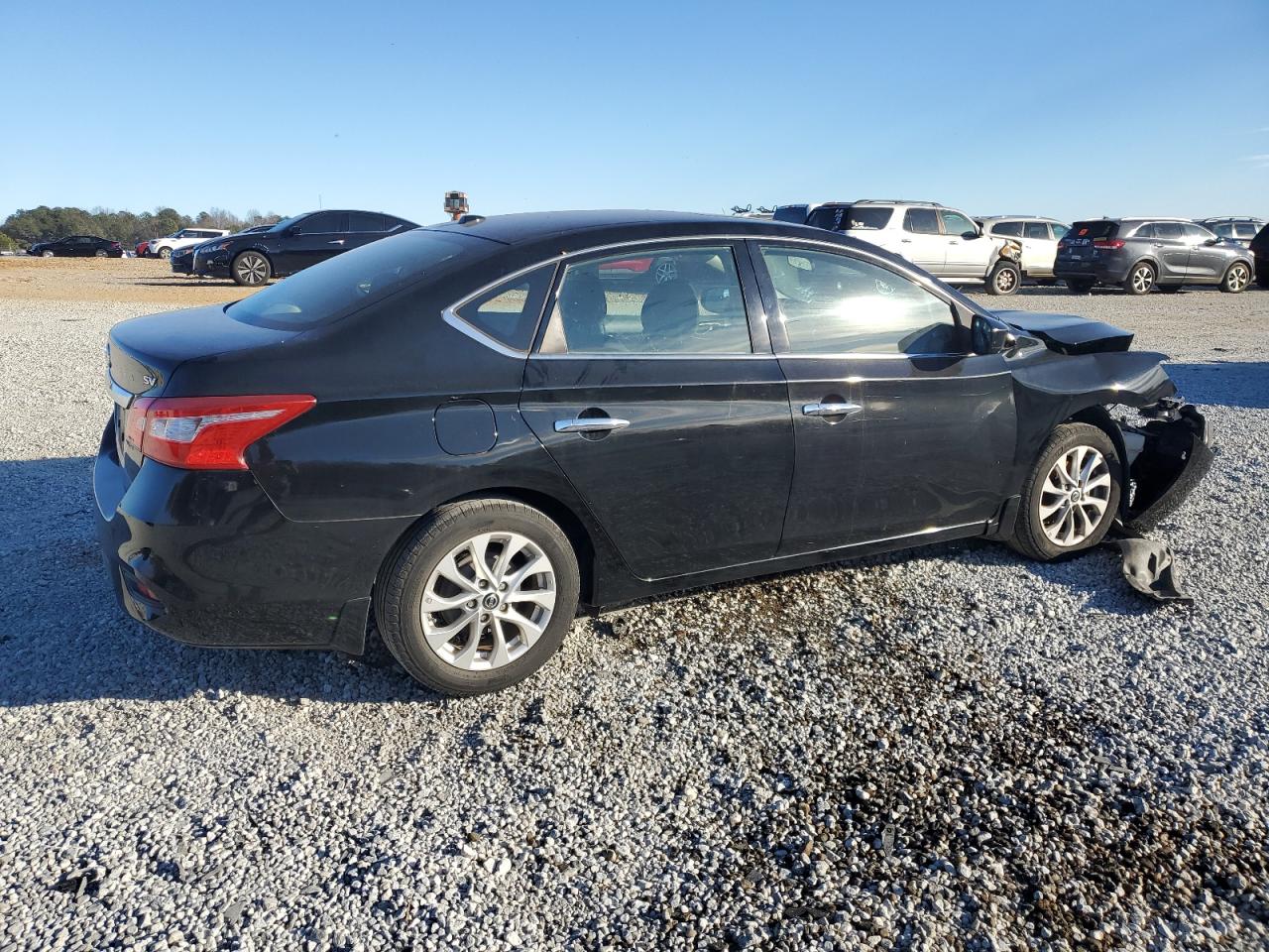 2016 Nissan Sentra - Image 3