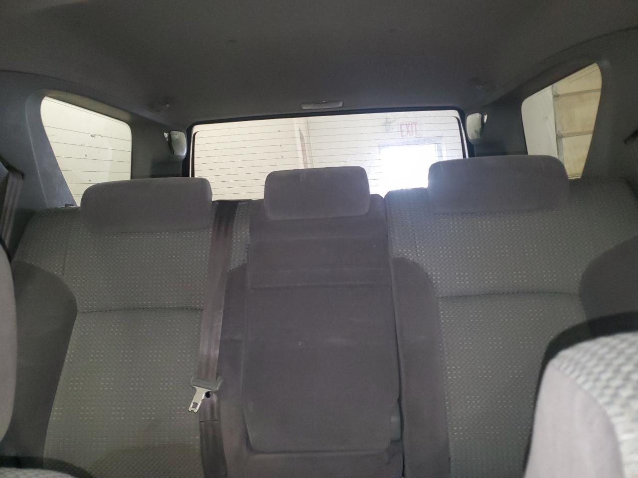 2003 Toyota 4Runner - Image 10