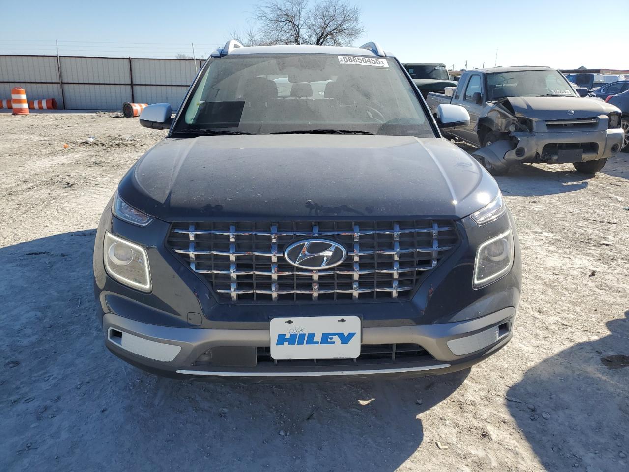 2024 Hyundai Venue - Image 5