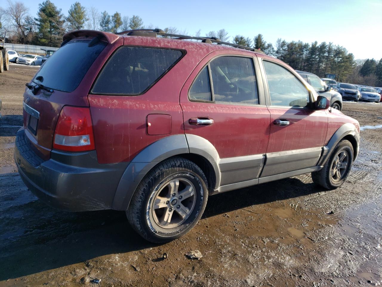 2004 Kia Sorento - Image 3