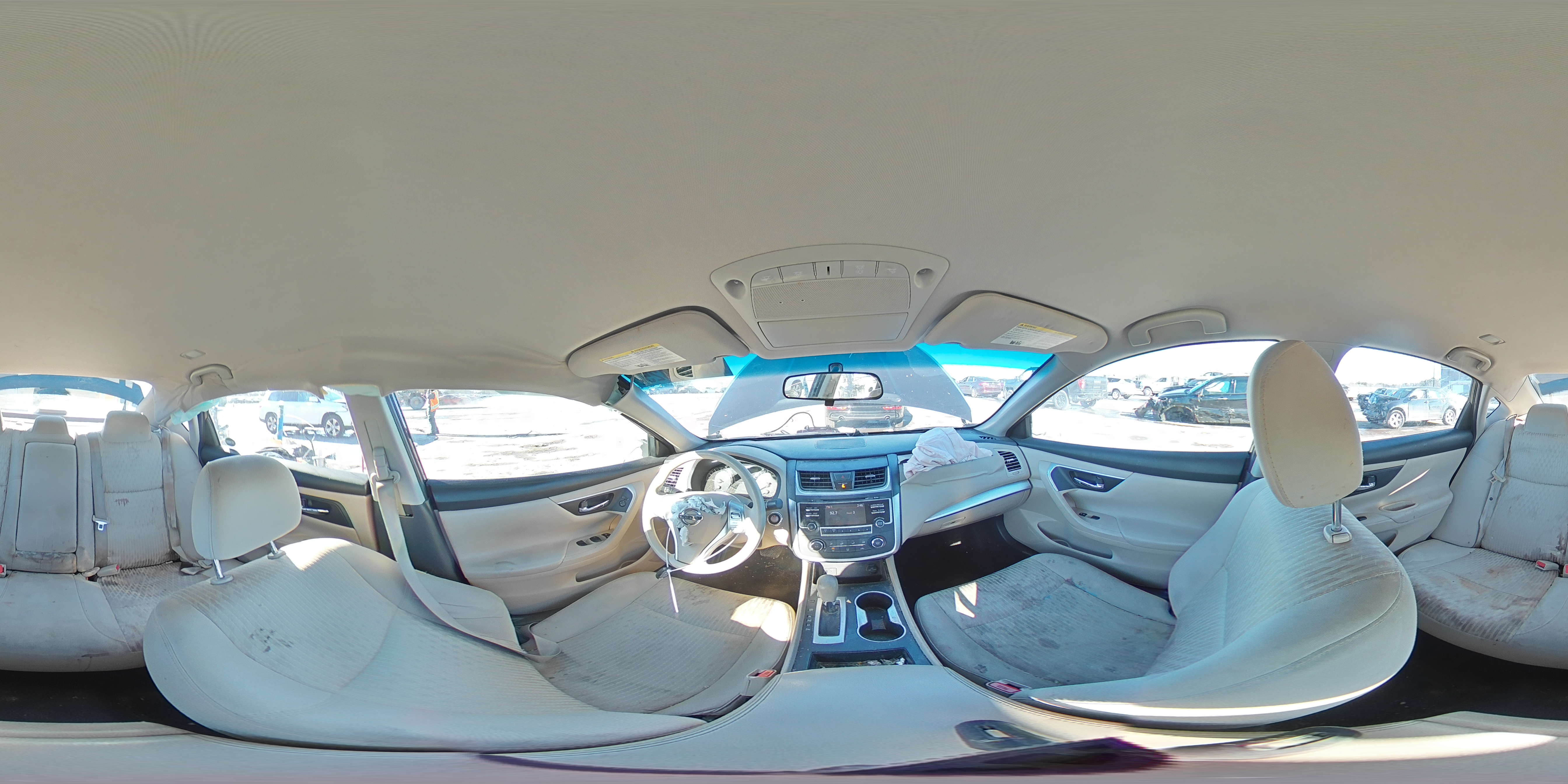 2016 Nissan Altima - Image 12