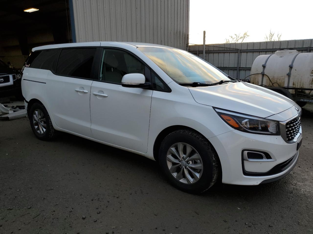 2020 Kia Sedona - Image 4