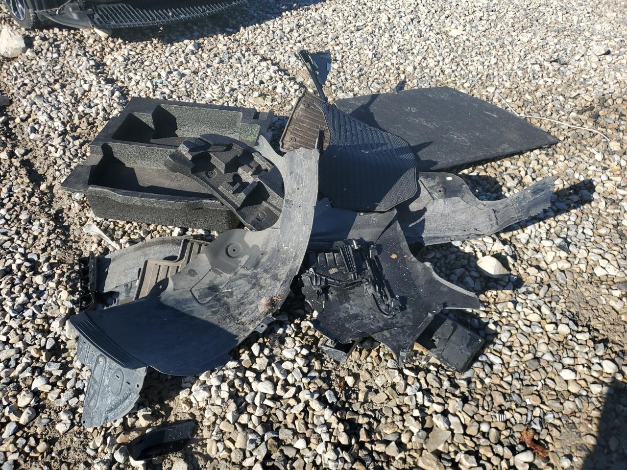 2018 Subaru Forester - Image 12