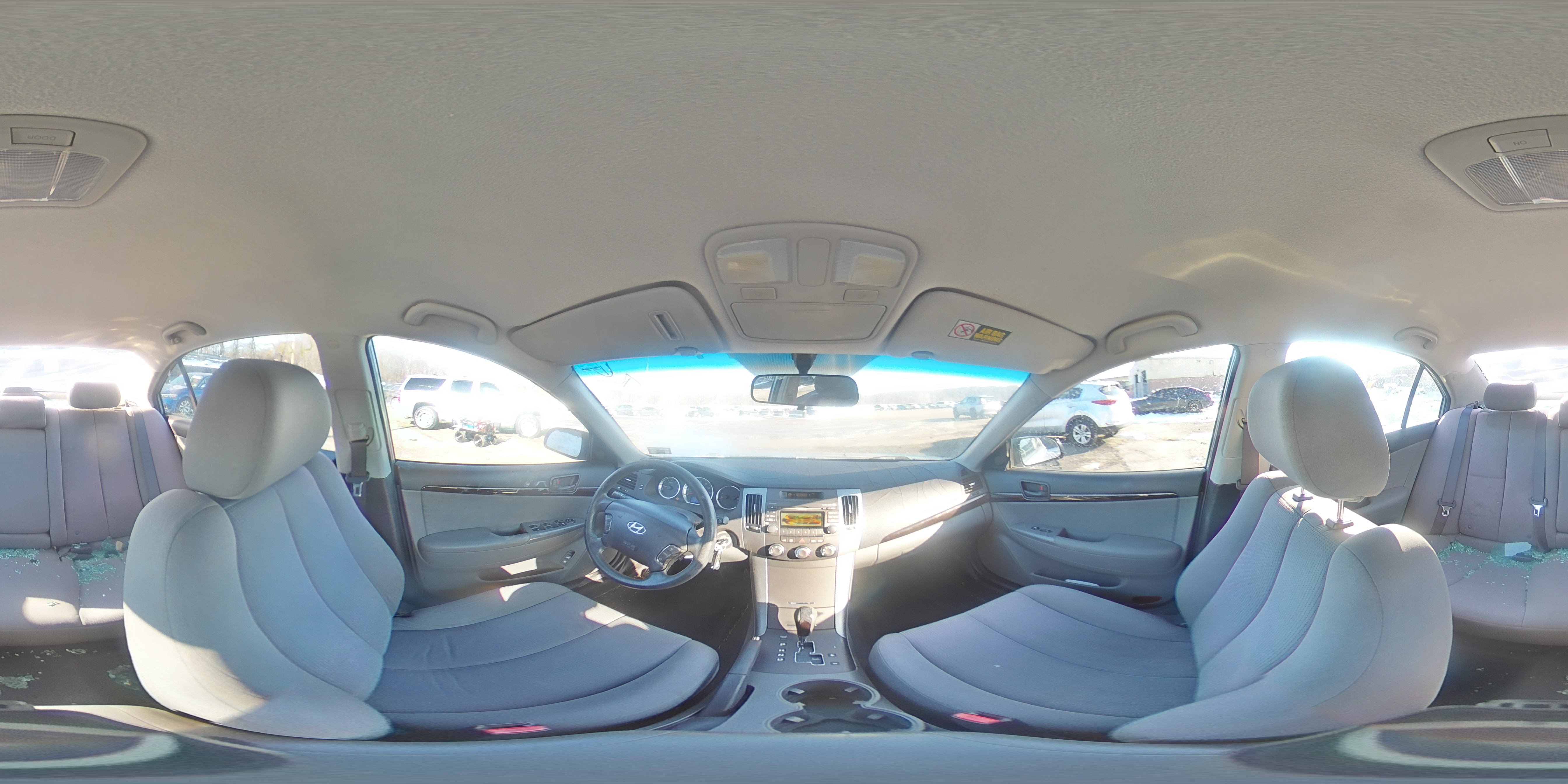 2010 Hyundai Sonata - Image 12