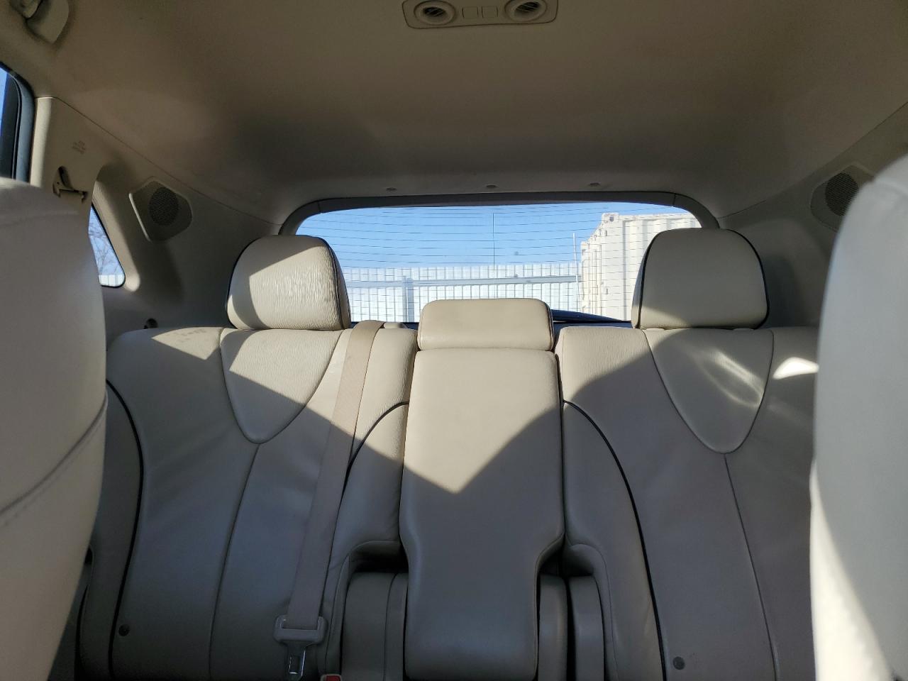 2009 Toyota Venza - Image 10