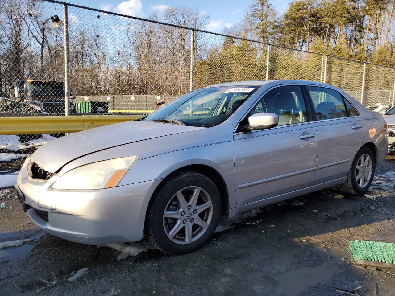 2004 Honda Accord - Image 1