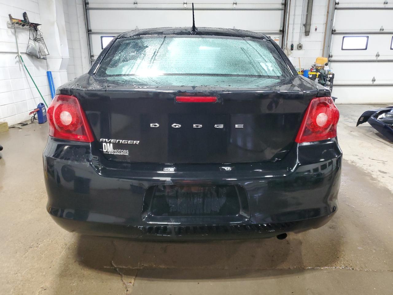 2011 Dodge Avenger - Image 6