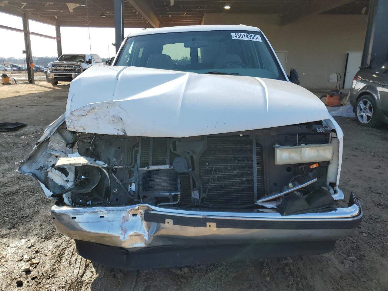 1999 GMC Yukon - Image 5