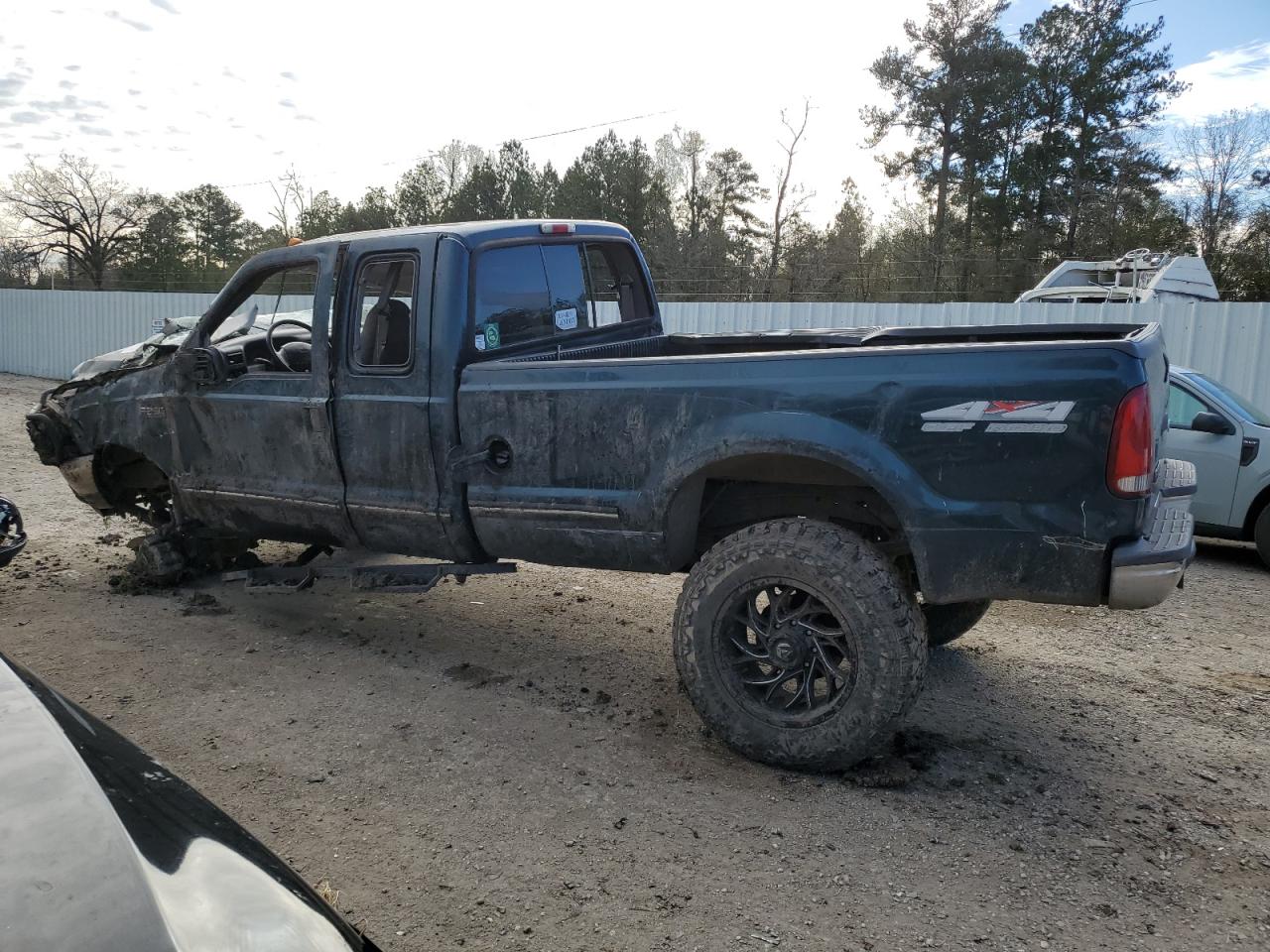 1999 Ford F250 - Image 2