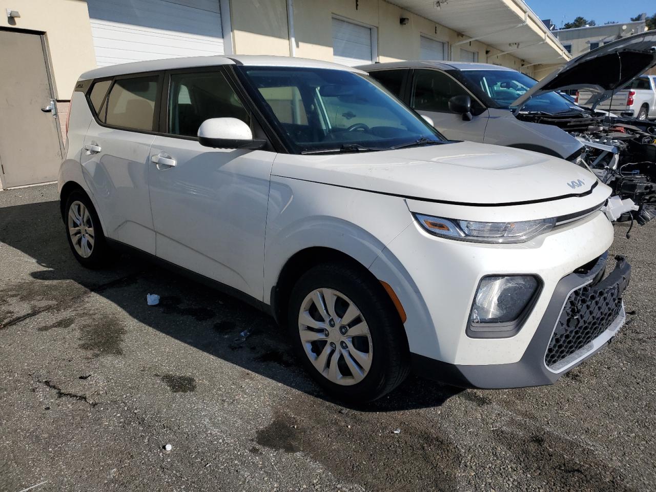 2022 Kia Soul - Image 4