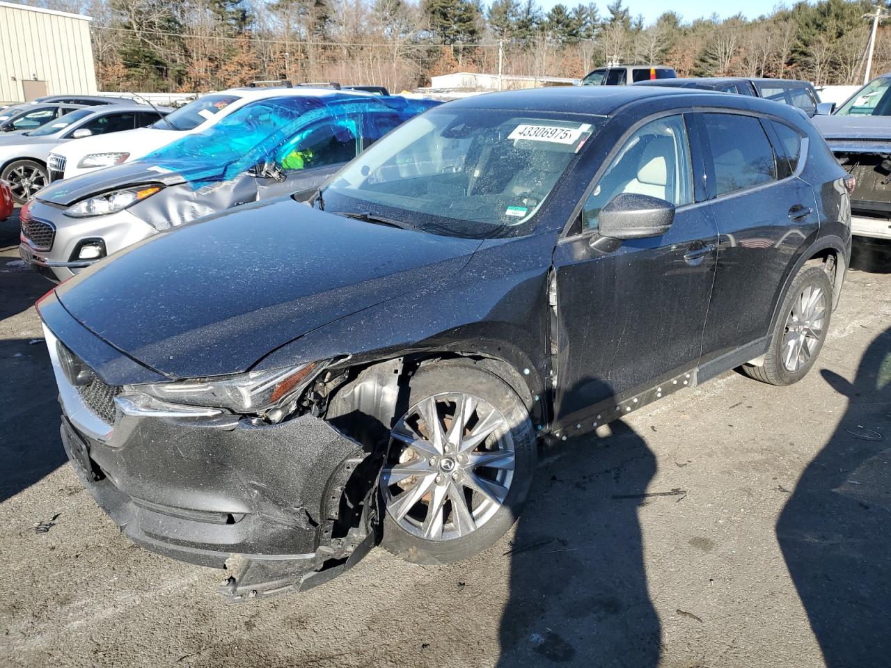 2021 Mazda Cx-5 Grand Touring for Sale in Exeter, RI - Front End