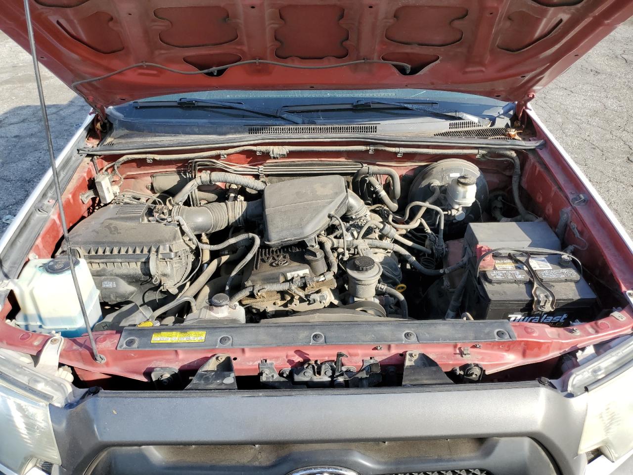 2013 Toyota Tacoma - Image 11