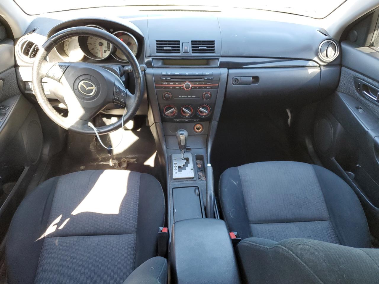 2009 Mazda 3 - Image 8