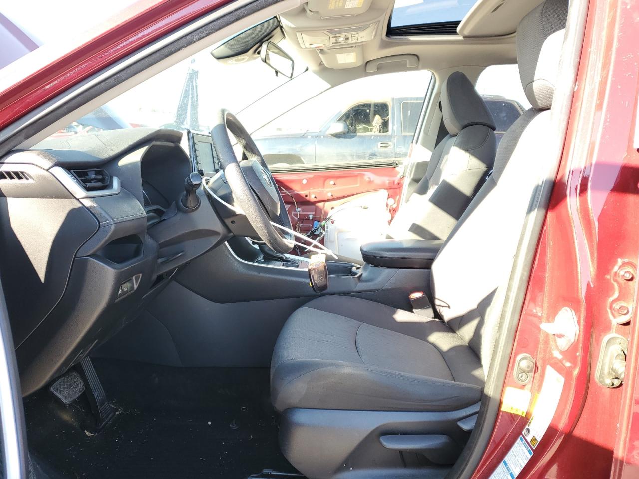 2019 Toyota RAV 4 - Image 7