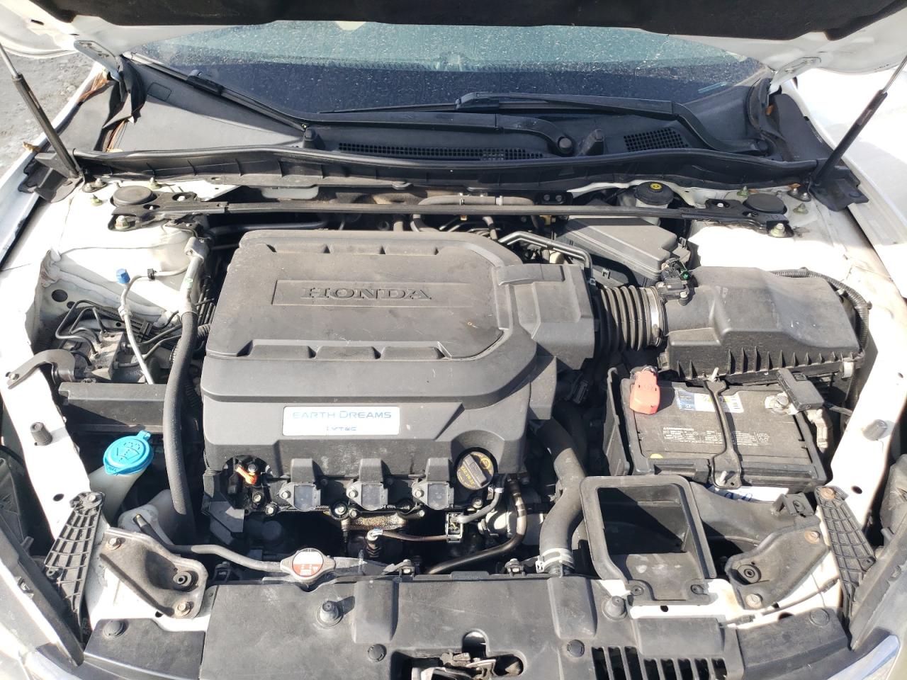 2013 Honda Accord - Image 11
