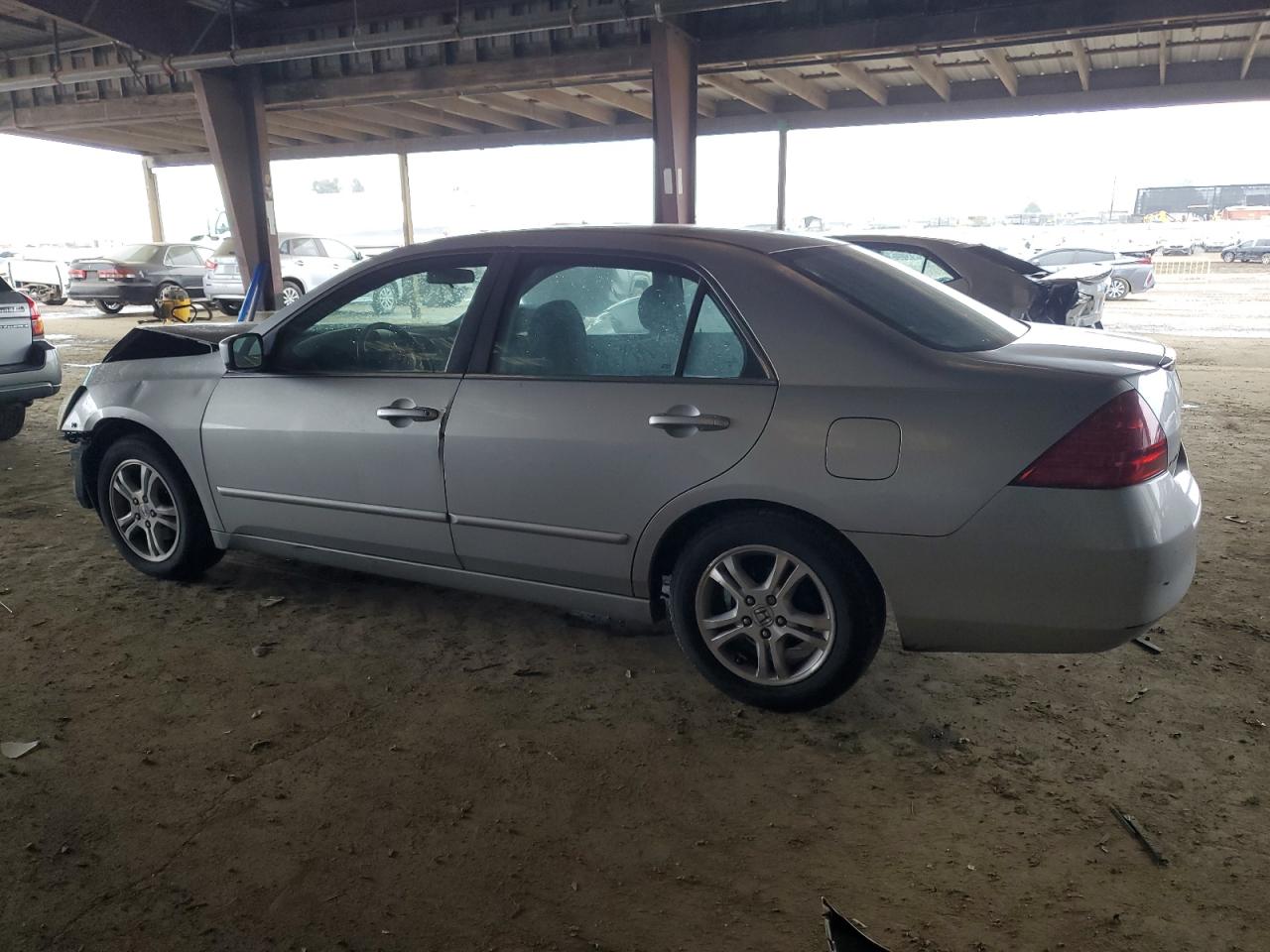 2006 Honda Accord - Image 2
