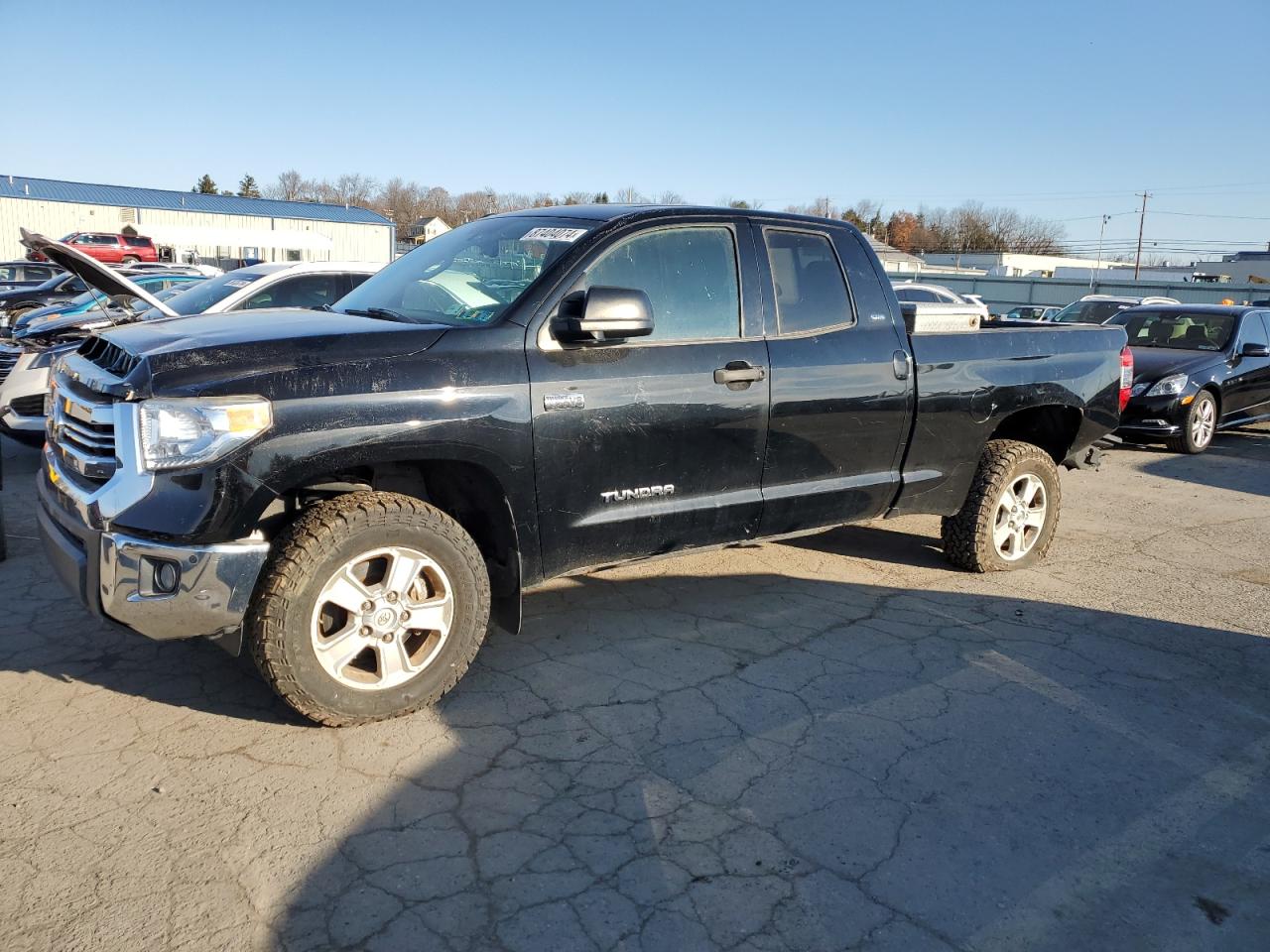 VIN 5TFUY5F11GX582568 2016 TOYOTA TUNDRA no.1