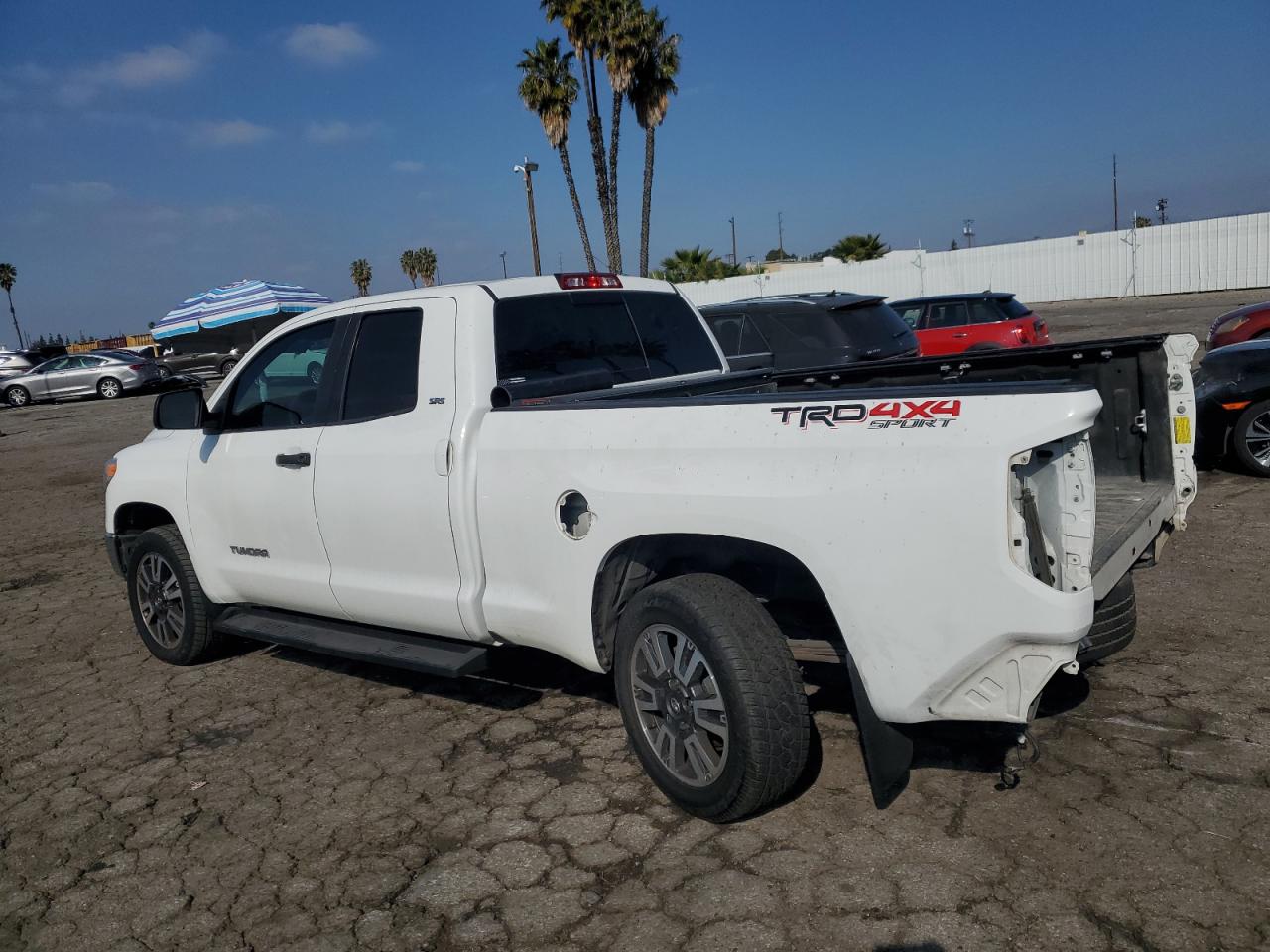 2017 Toyota Tundra - Image 2
