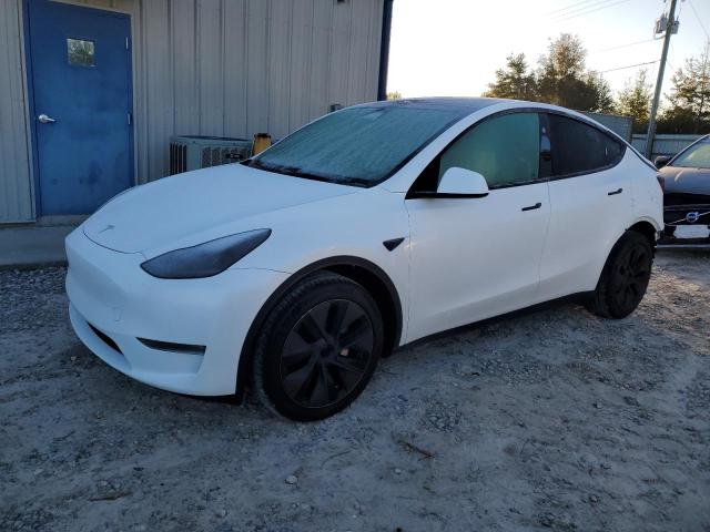  TESLA MODEL Y 2024 White