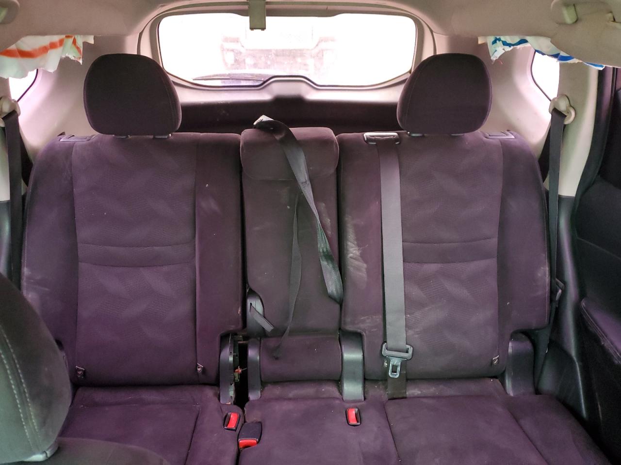 2016 Nissan Rogue - Image 10