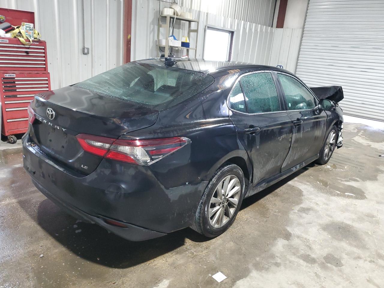 2022 Toyota Camry - Image 3