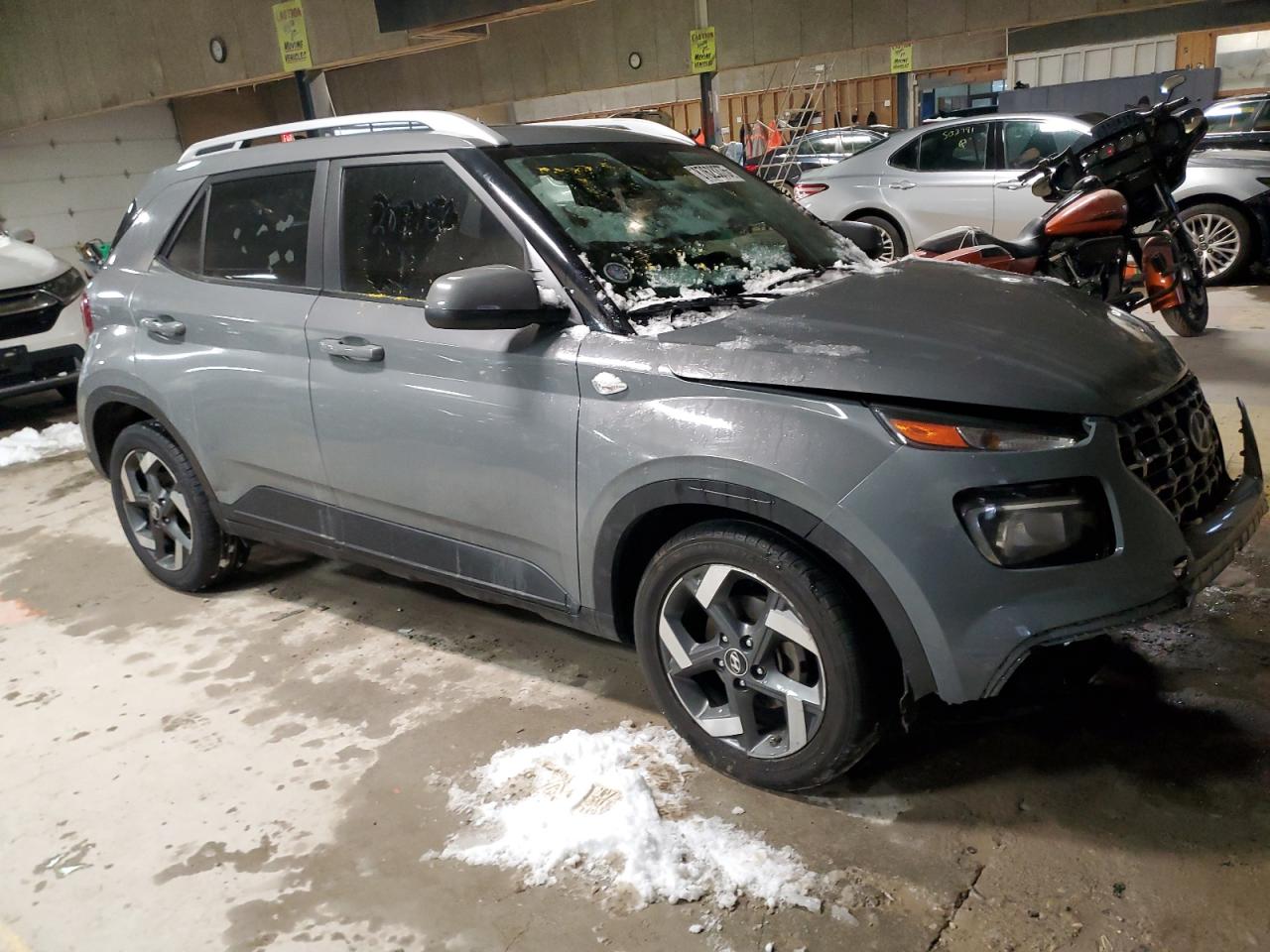 2022 Hyundai Venue - Image 4