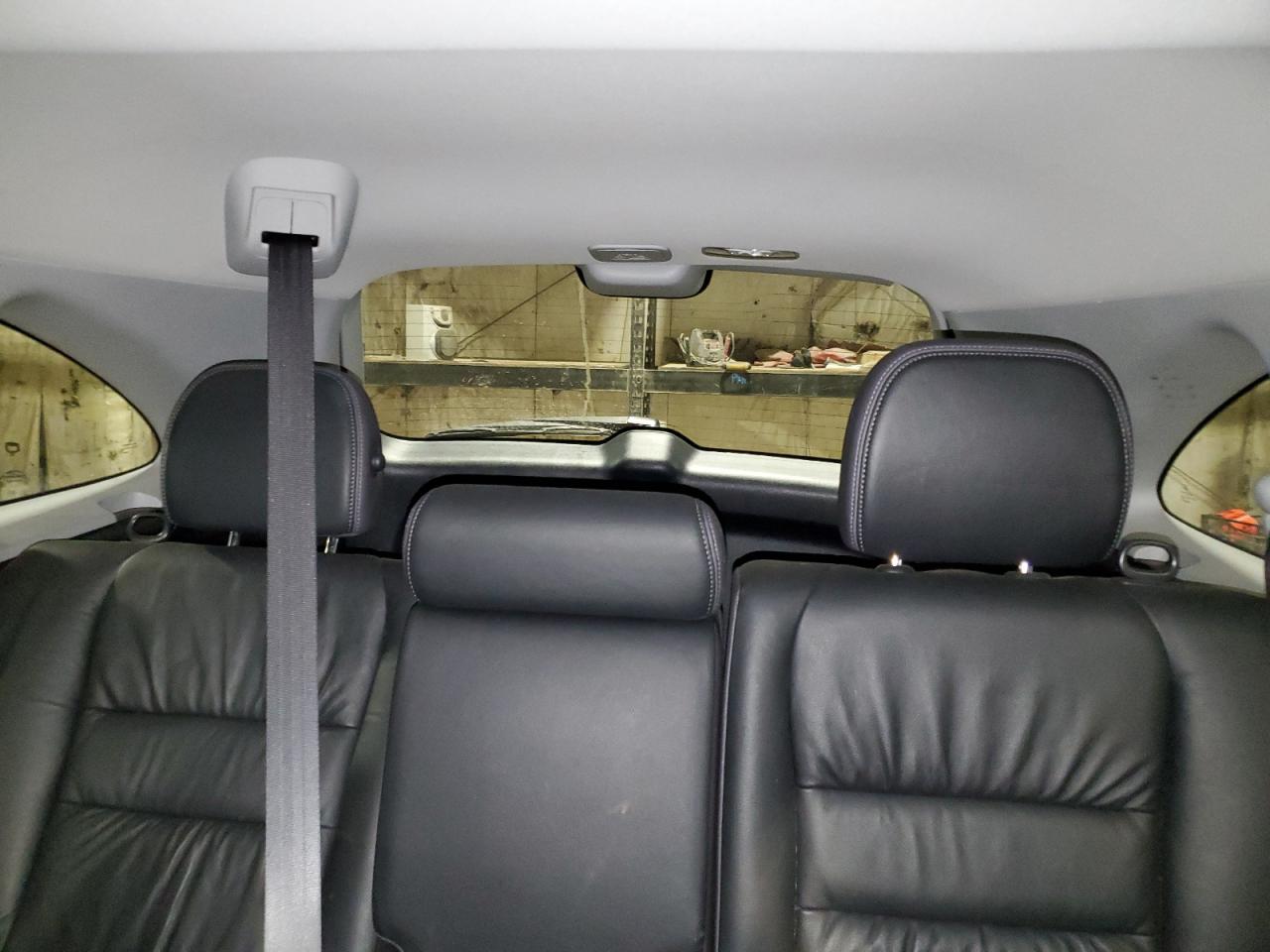 2011 Honda CR-V - Image 10
