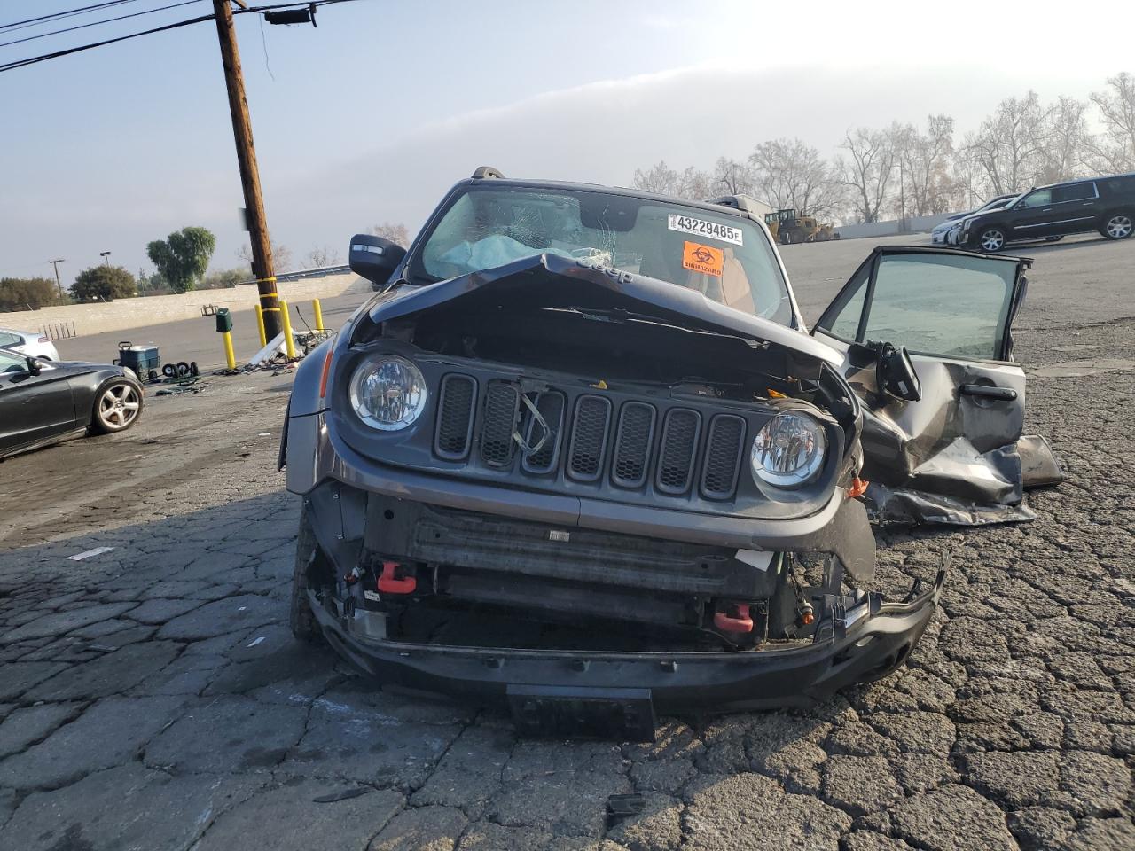 2016 Jeep Renegade - Image 5