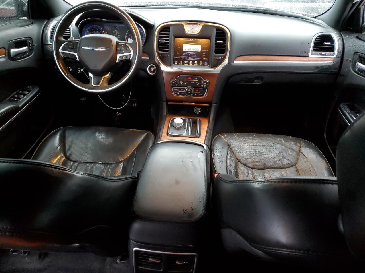 2016 Chrysler 300 - Image 8