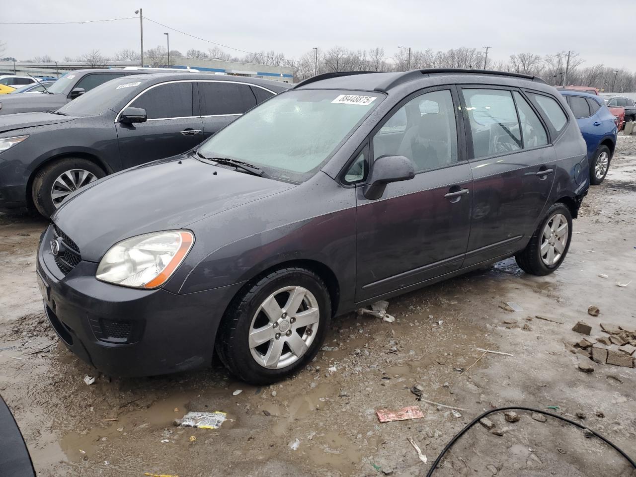 2008 Kia Rondo - Image 1