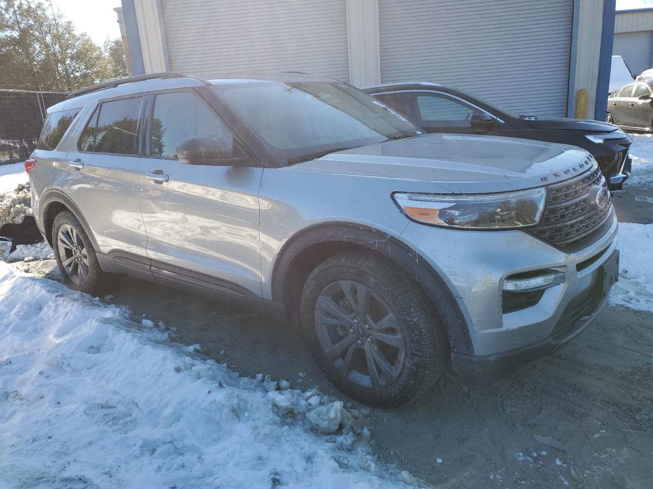 2021 Ford Explorer - Image 4